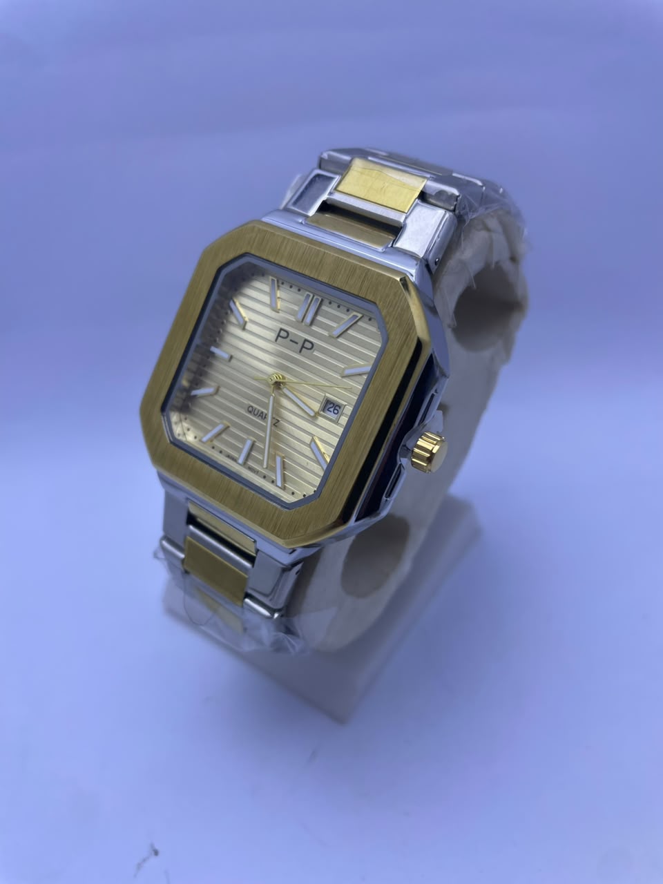 P&P Men's Premium Quartz Analog Watch – Gold & Silver Two-Tone Stainless Steel Watch with Champagne Dial & Date Display